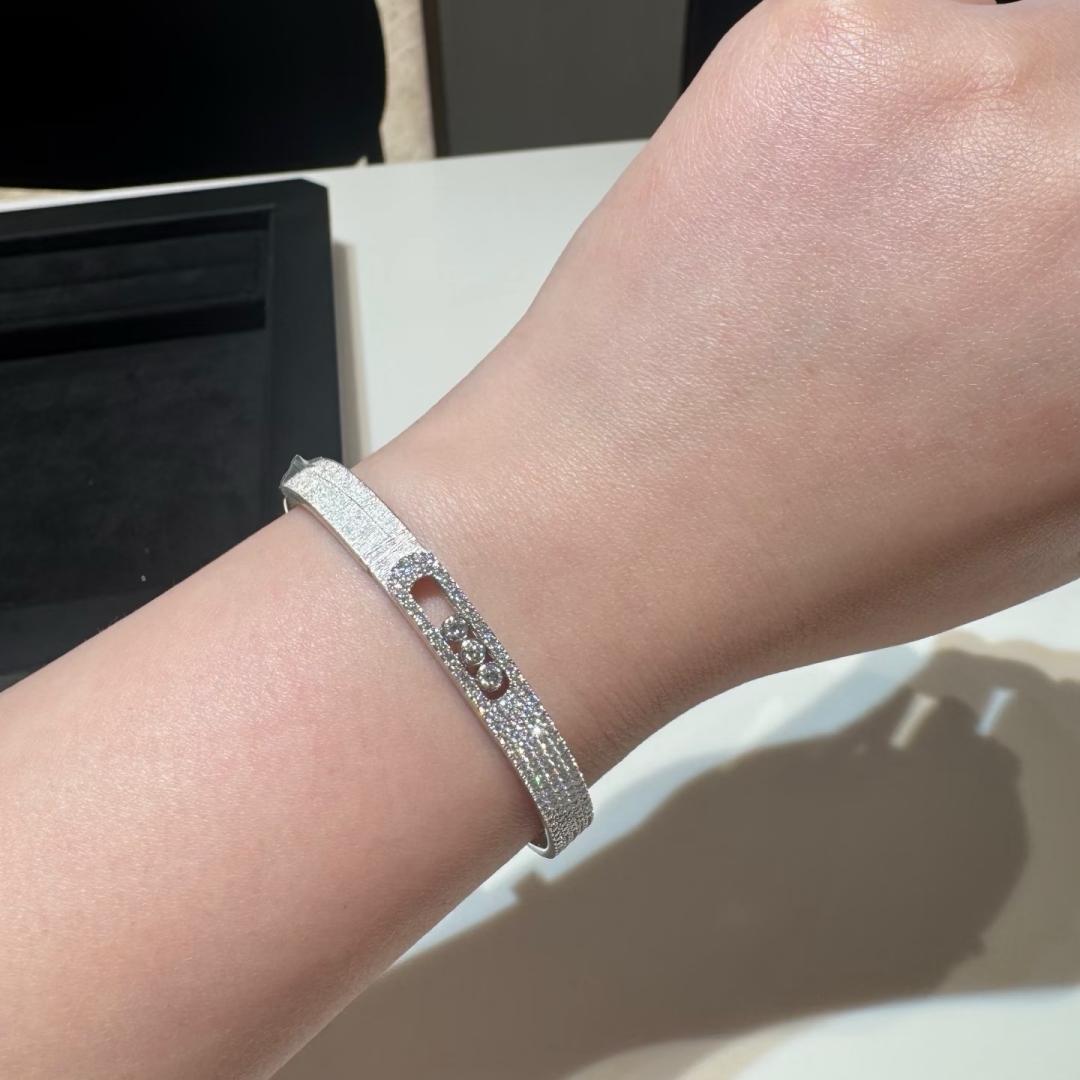 [Twinkle ]Move Noa Ciselé half pavé bangle