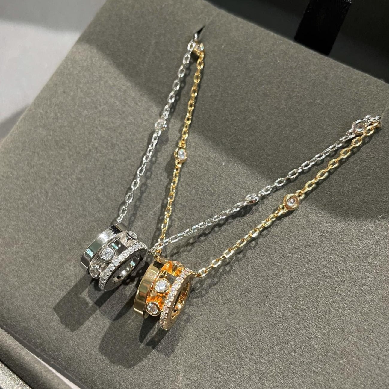 [Twinkle ]CHAIN MOVE ROMANE PEDAND NECKLACE