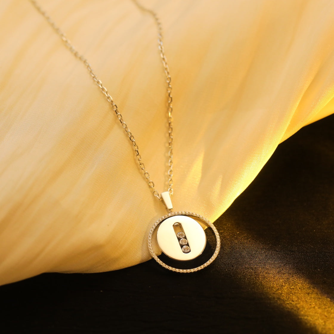 [Twinkle ]Twinkle MOVE MM SILVER DIAMOND NECKLACE