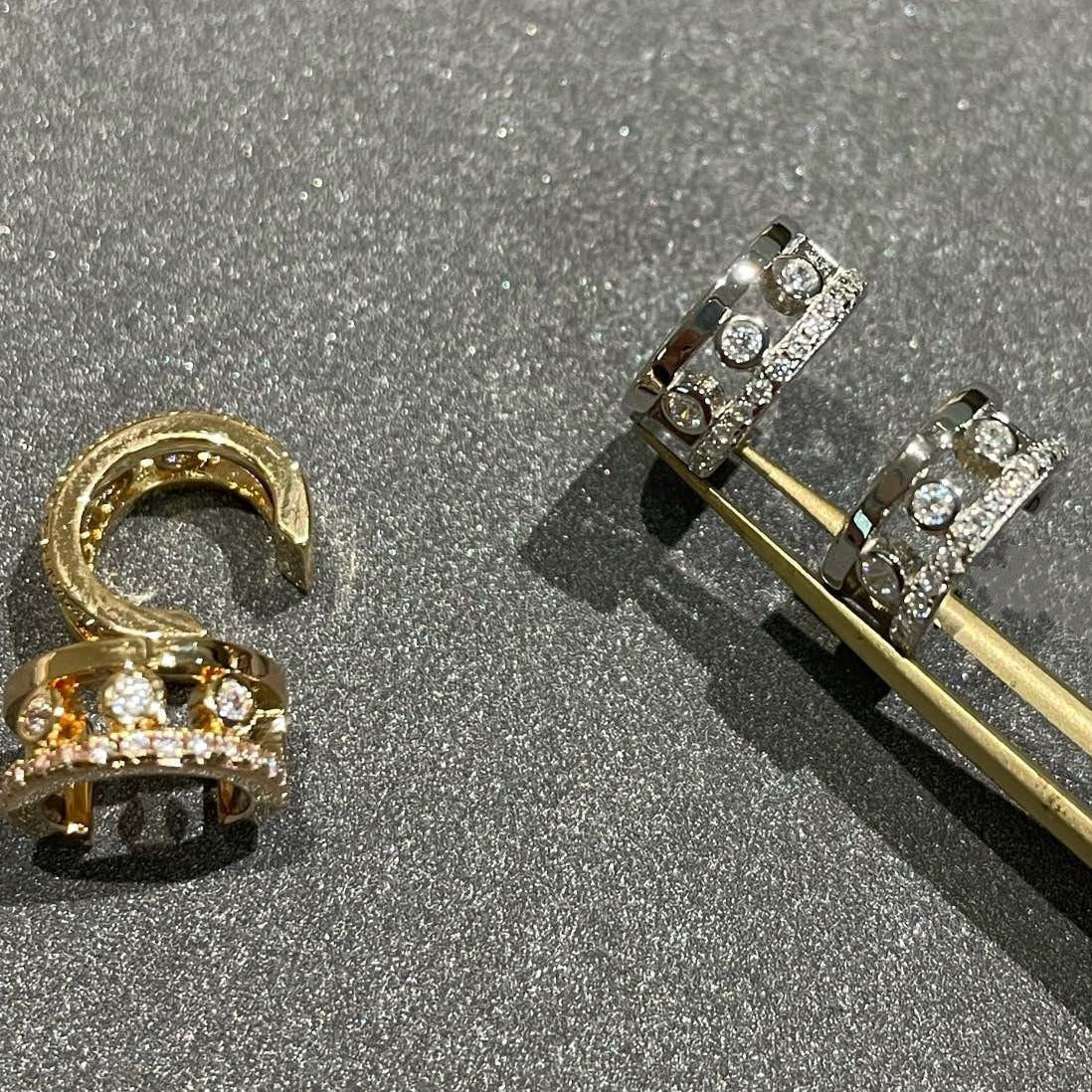 [Twinkle ]MOVE ROMANE EARRINGS DIAMOND