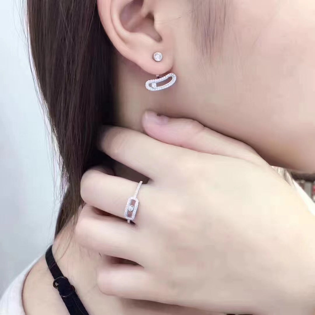 [Twinkle ]MOVE UNO SILVER DIAMOND EARRINGS